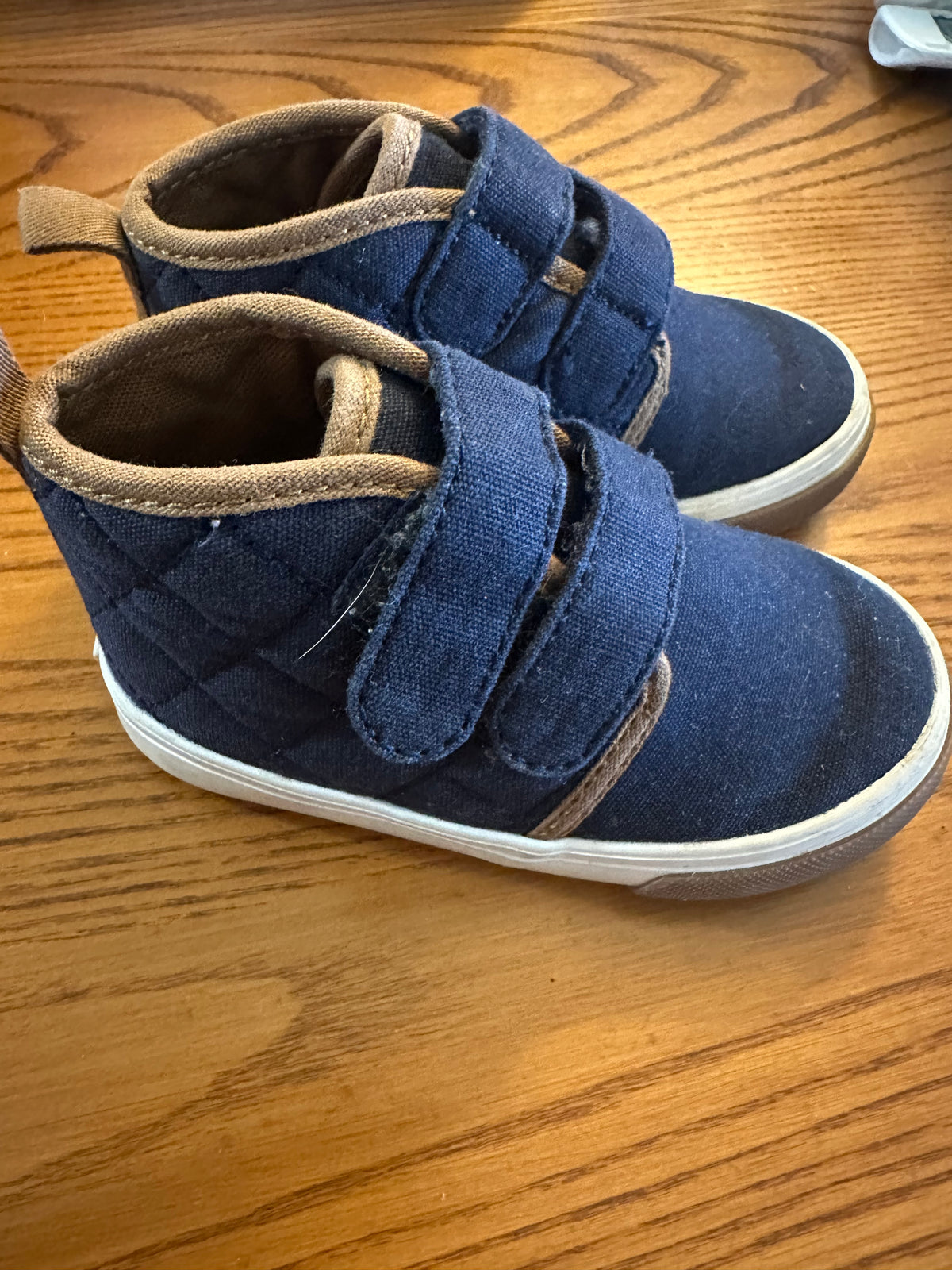 Size 5 Toddler Old Navy Shoes