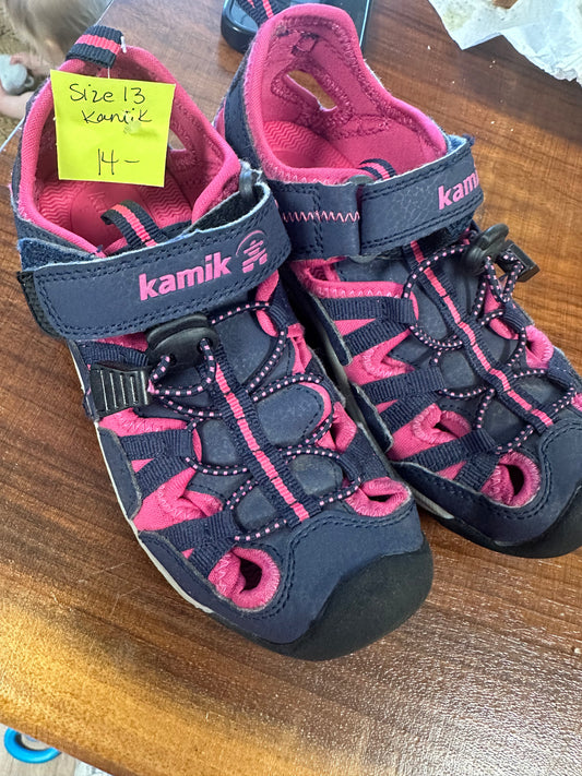 Kamik Sandals